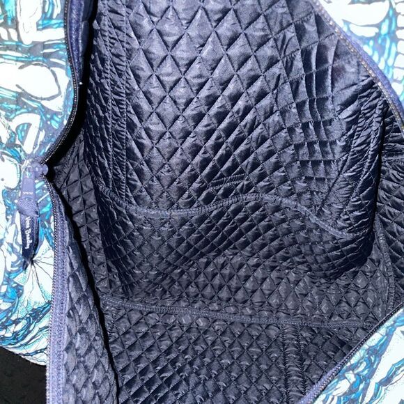 Vera Bradley Shore Enough large traveler duffel bag NWOT - Picture 10 of 14